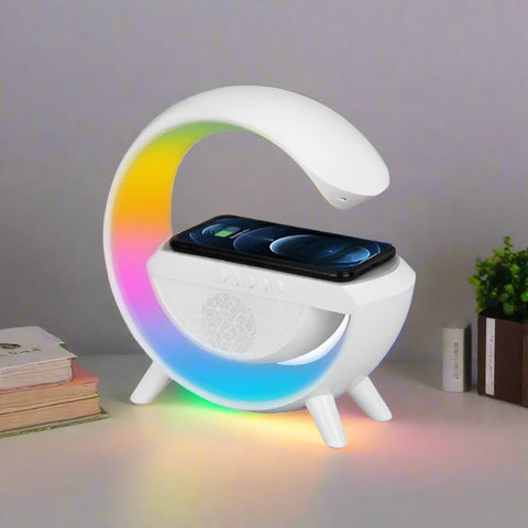 Lampă 3 în 1 RGB cu lumină ambientală, încarcare wireless, speaker,bluethoot