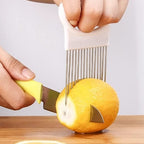 Instrument de feliat legume, fructe, brânzeturi